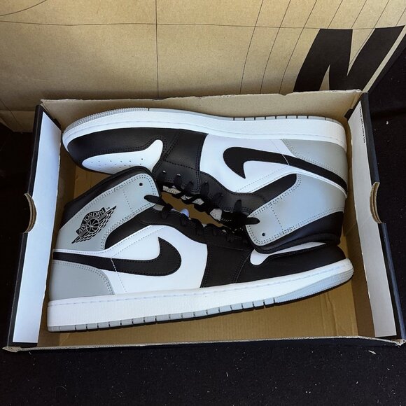 NEW Nike Air Jordan 1 Mid “Barons” White Smoke Grey DQ8426 101  Men Size 13 main image 2